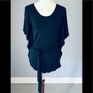 Laila Jayde Size Small Black Blouse